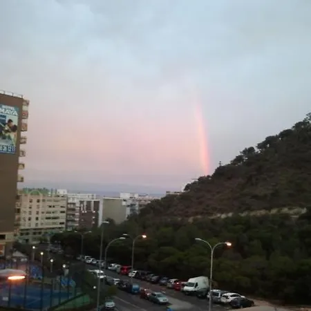 Con Encanto Junto Al Postiguet Y Castillo Alicante